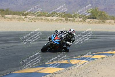 media/Mar-24-2025-Moto Forza (Mon) [[57ce5c5cff]]/3-Beginner Group/Session 3 (Turn 6 Inside)/